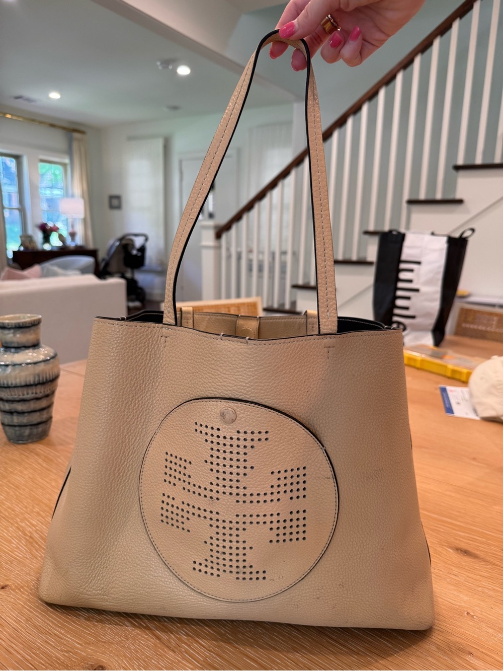 Tory Burch Beige Leather Tote Bag - Picture 2 of 13